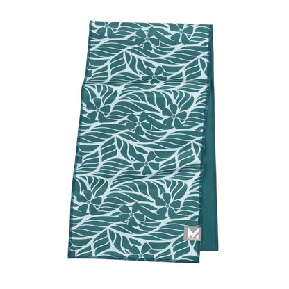 MISSION Max Plus Cooling Towel- Soft, Durable Microfiber - Cools Up to 3 Hours - UPF 50 Sun Protection - Machine Washable