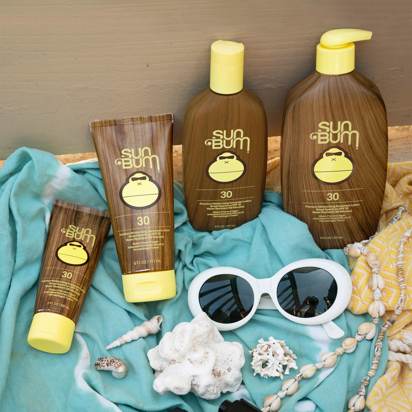 Sun Bum Original SPF 50 Sunscreen Body Lotion - Broad Spectrum Moisturizing Sunscreen with Vitamin E - Hawaii 104 Act Compliant (Made without Octinoxate & Oxybenzone) - 8 oz
